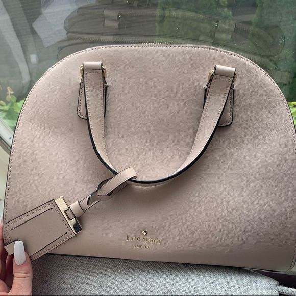 Kate Spade Purse - Picture 1 of 1